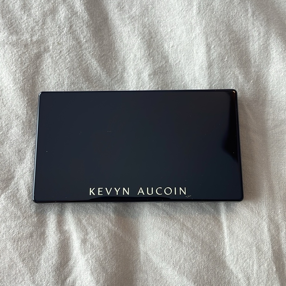 Kevyn Aucoin The Neo-Blush in Shade Rose Cliff - Picture 6 of 9